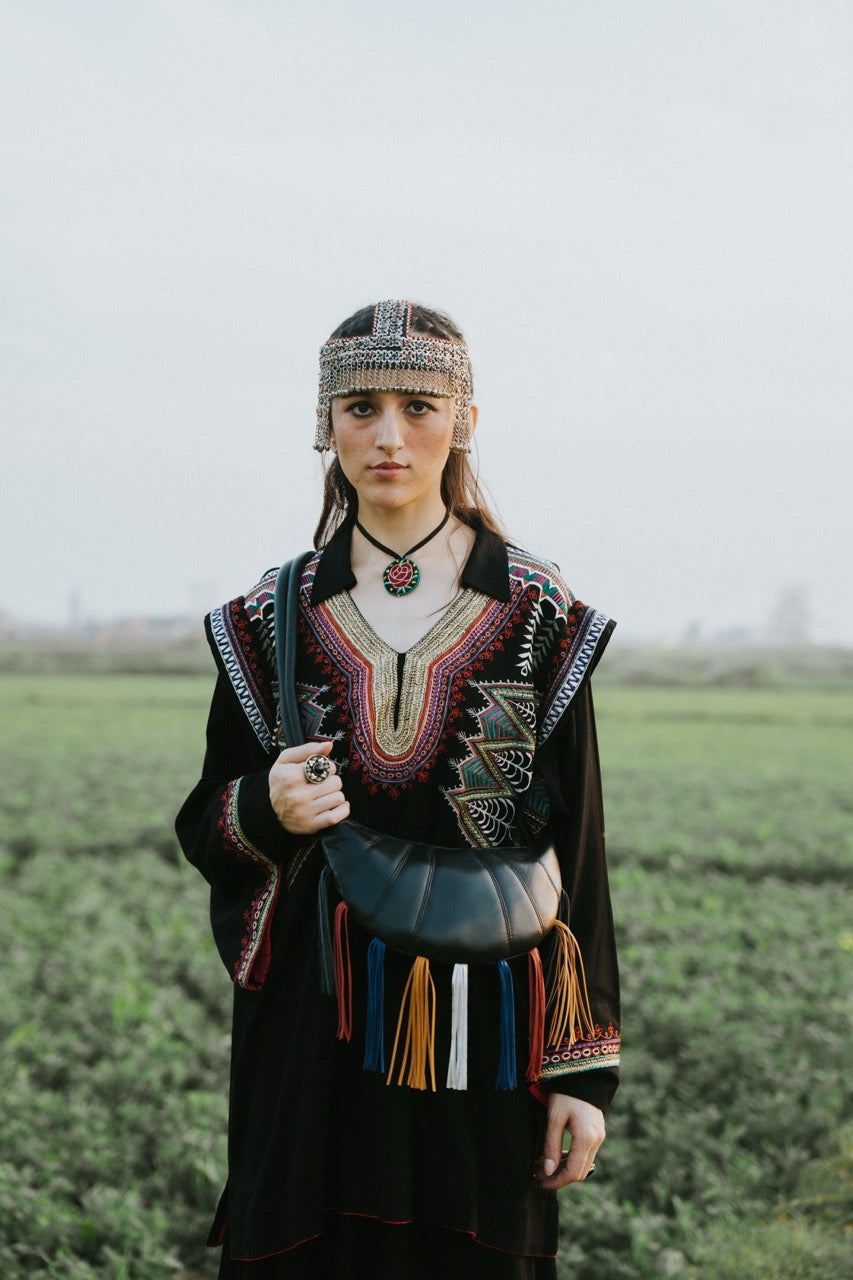 Parisa